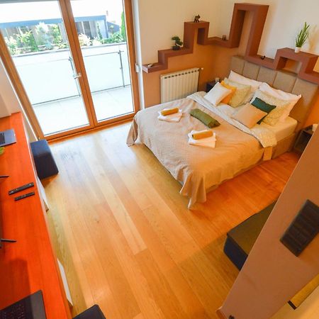 Spacious Studio Park City 노비사드 외부 사진